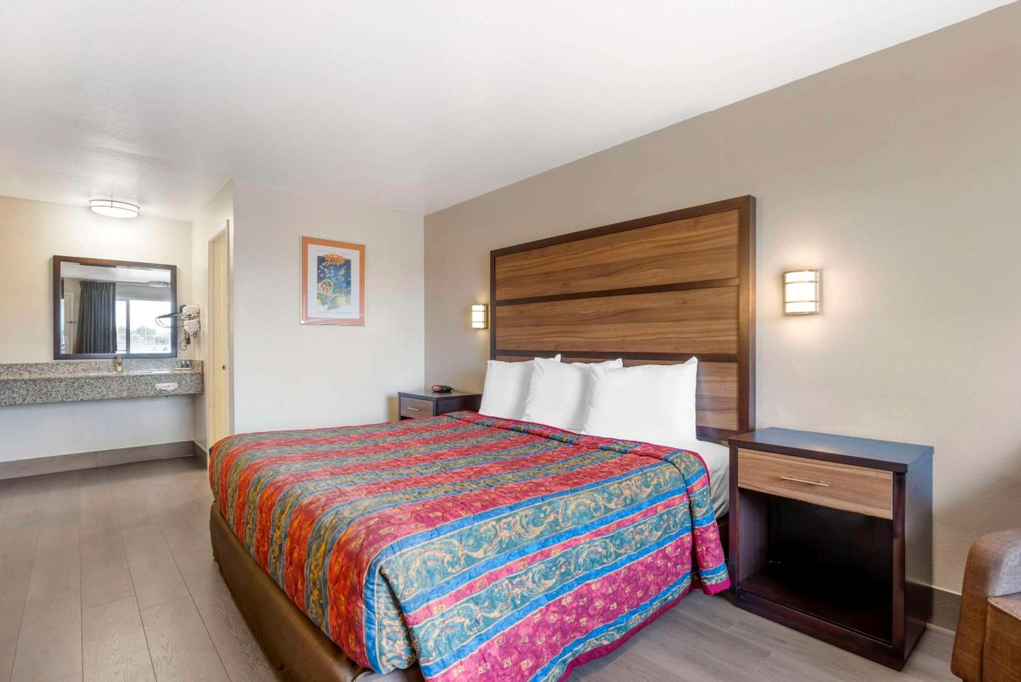 Rodeway Inn Albany Kültér fotó